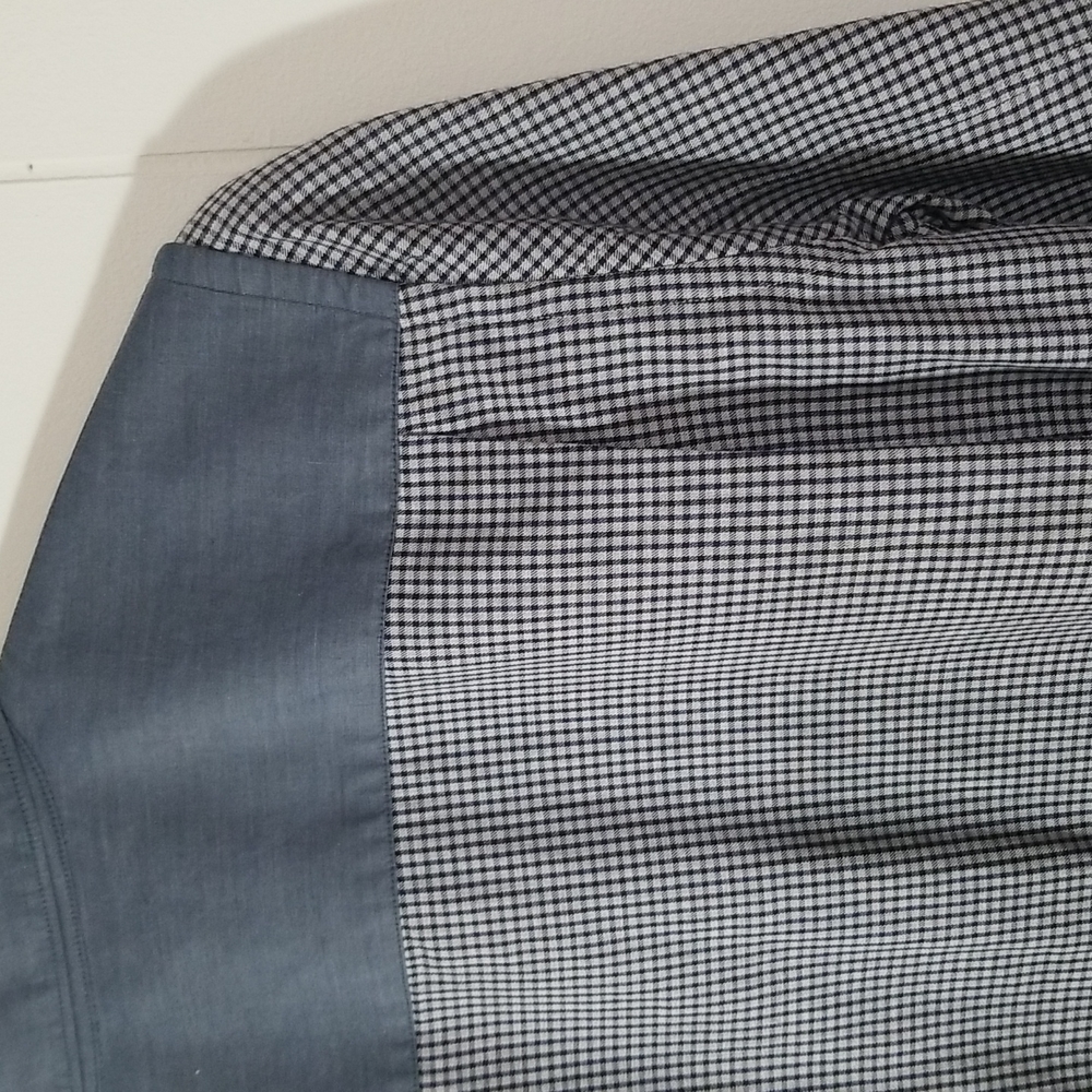 Theory Tiny Check Plaid Collared Button Up Chambr… - image 4